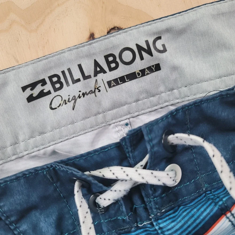 Billabong Originals All Day Mens Board Shorts Size 32 Blue Orange Striped Swim